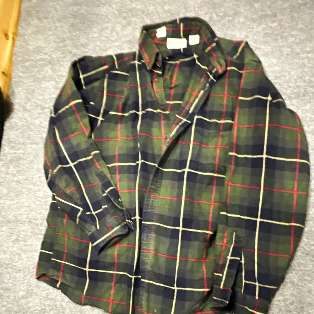 L.L. Bean Green Red Cream Plaid Button-Up Shirt Point Collar